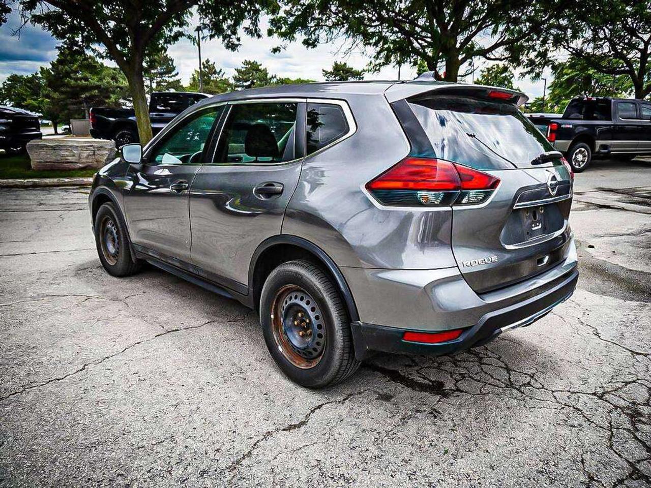 2017 Nissan Rogue  Photo
