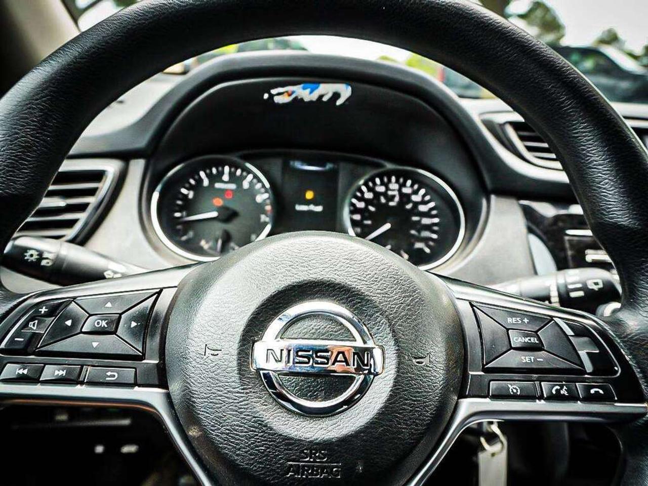 2017 Nissan Rogue  Photo