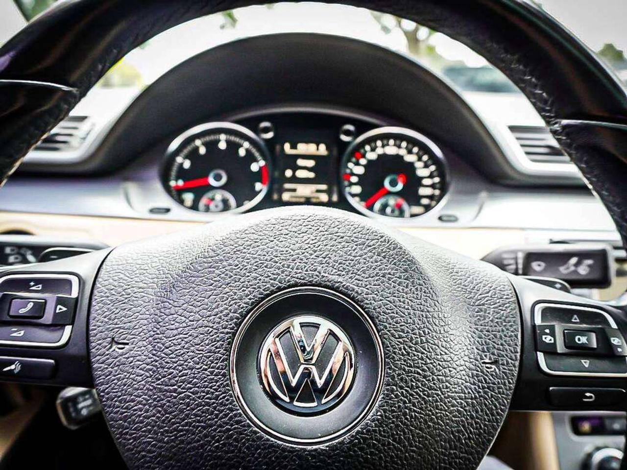 2013 Volkswagen CC  Photo