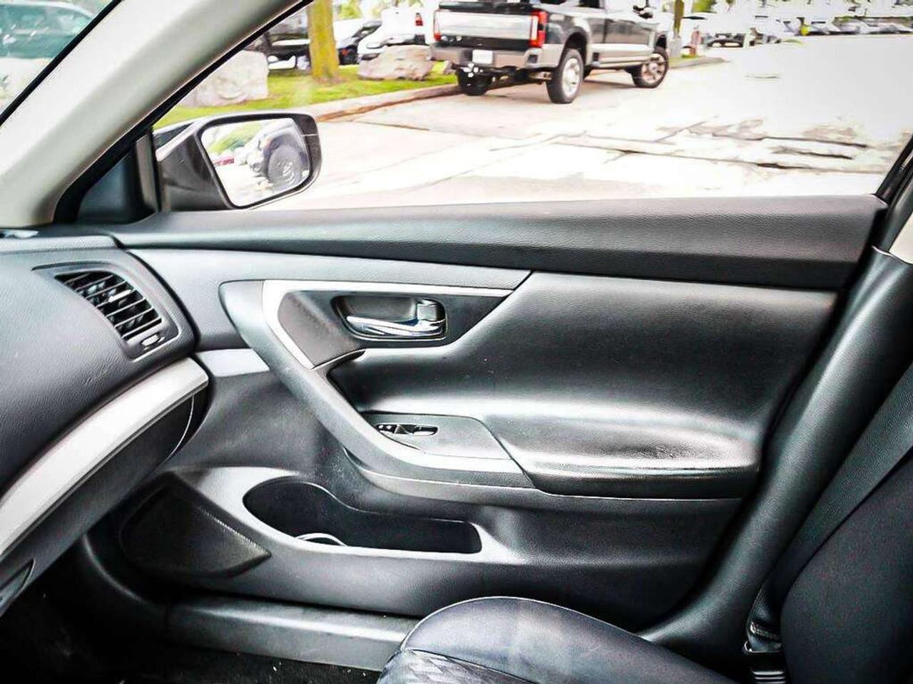 2018 Nissan Altima  Photo