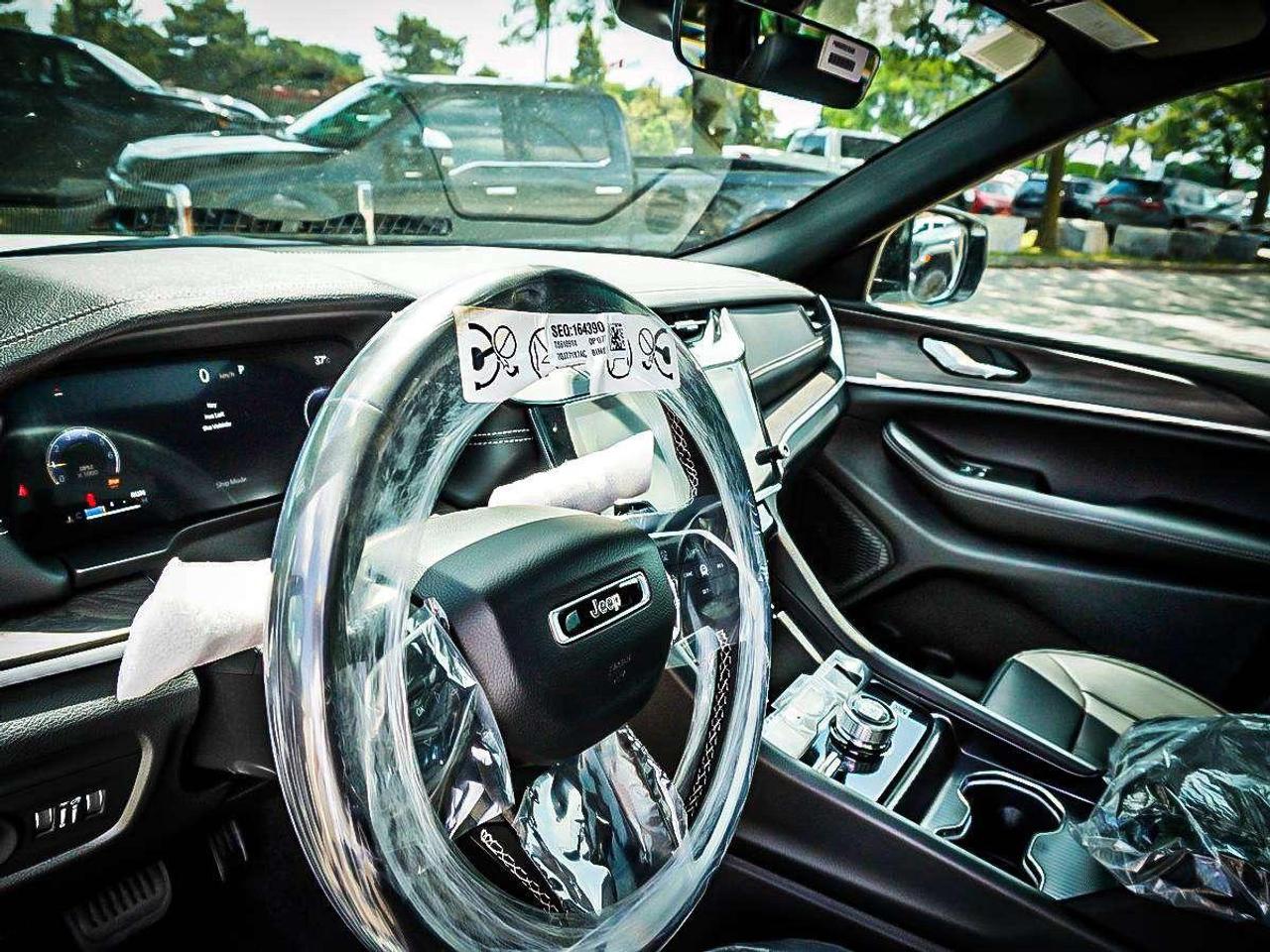 2026 Jeep Grand Cherokee  Photo