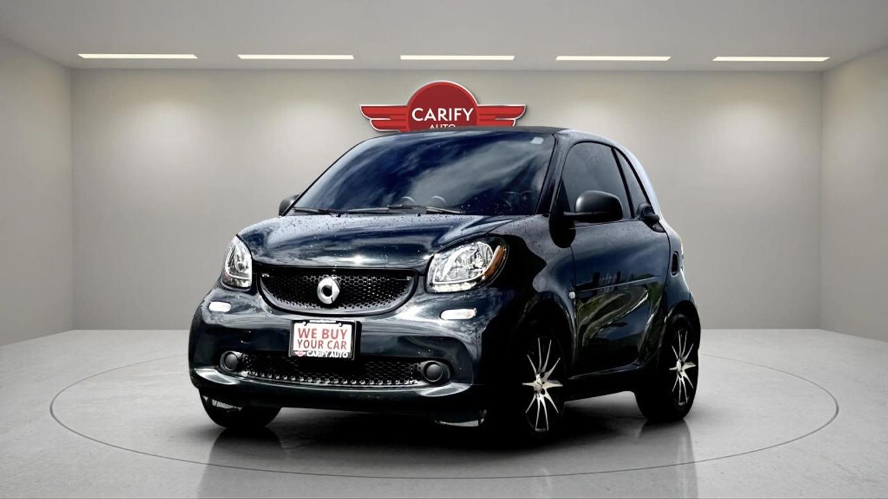 2017 Smart fortwo Pure Photo0