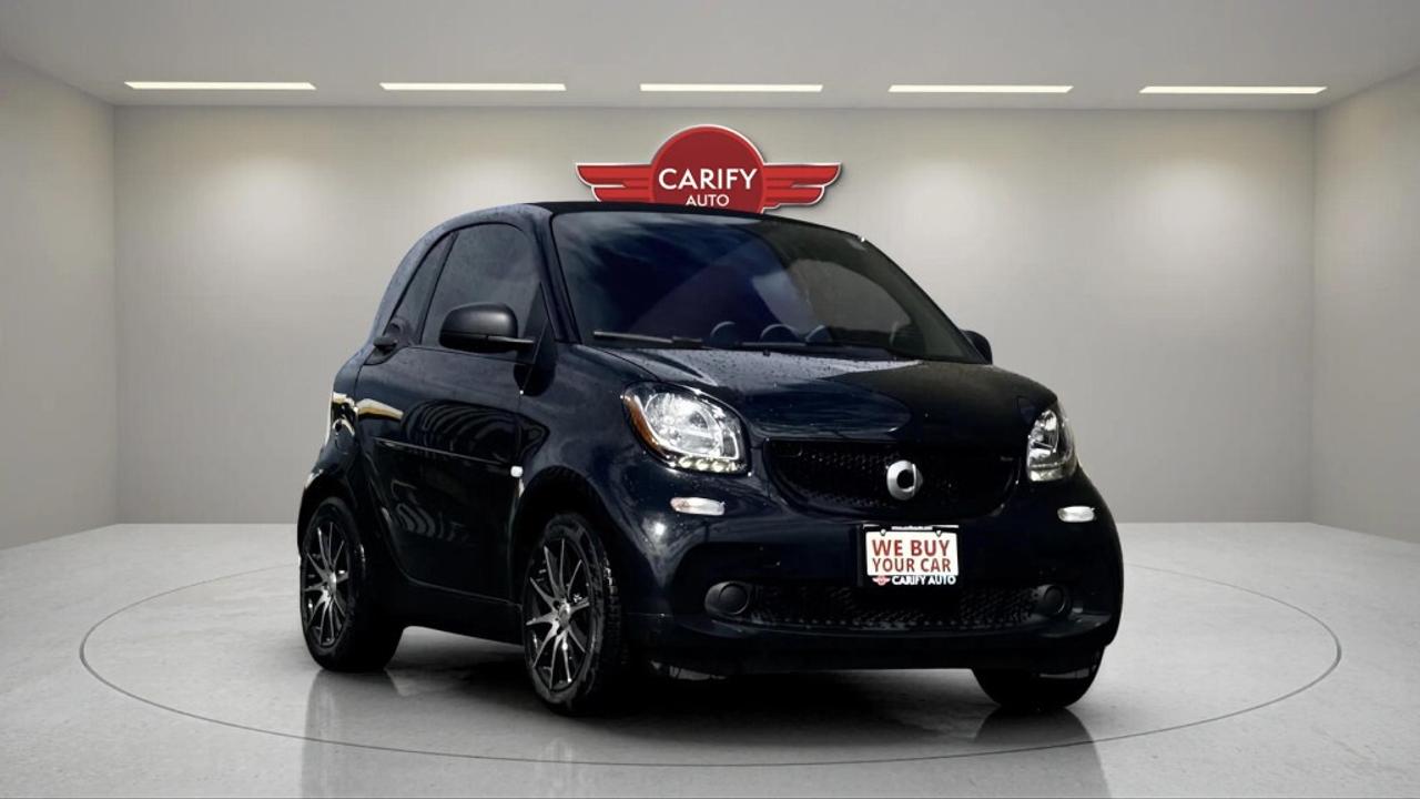 2017 Smart fortwo Pure Photo