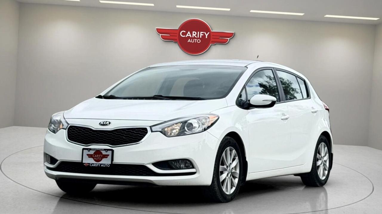 2016 Kia Forte Hatchback Automatic LX+ Photo0