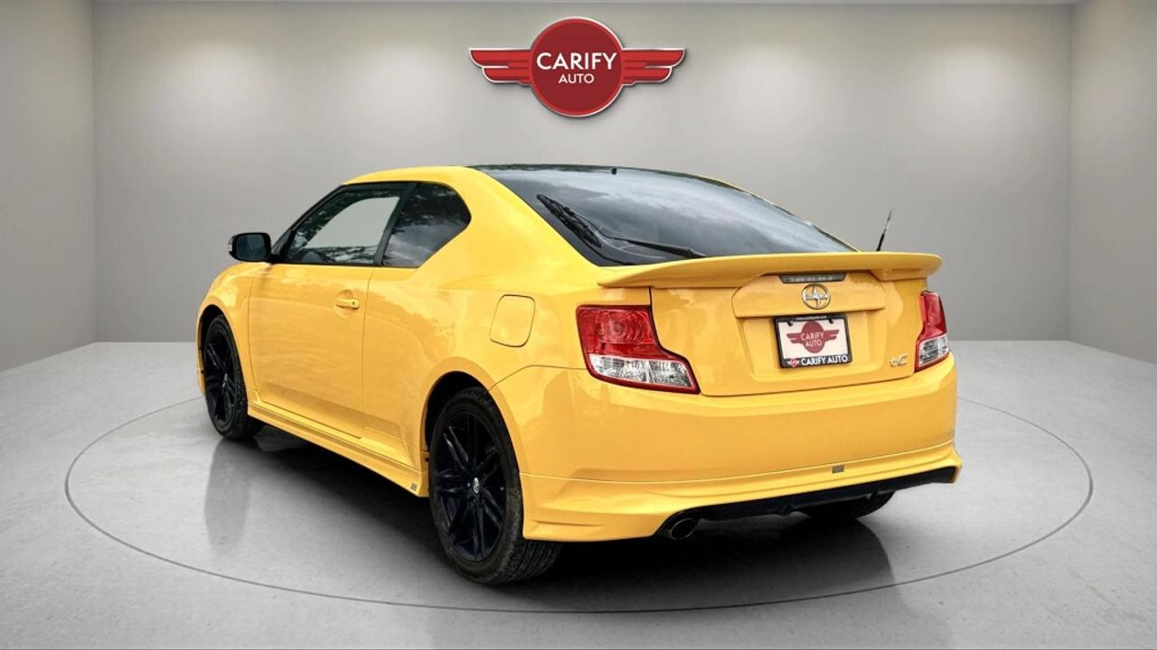 2012 Scion tC LOW KM! Photo