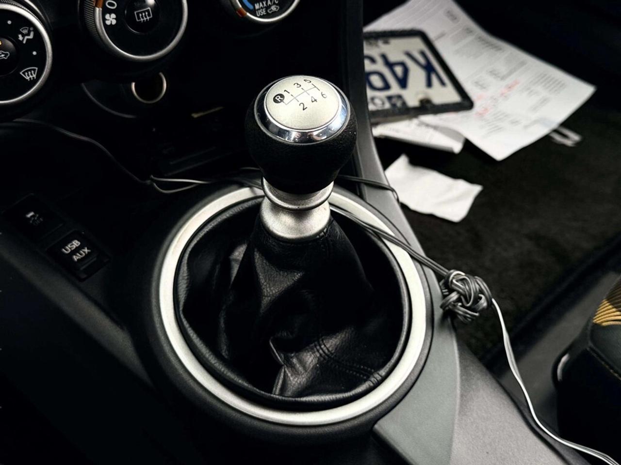 2012 Scion tC LOW KM! Photo