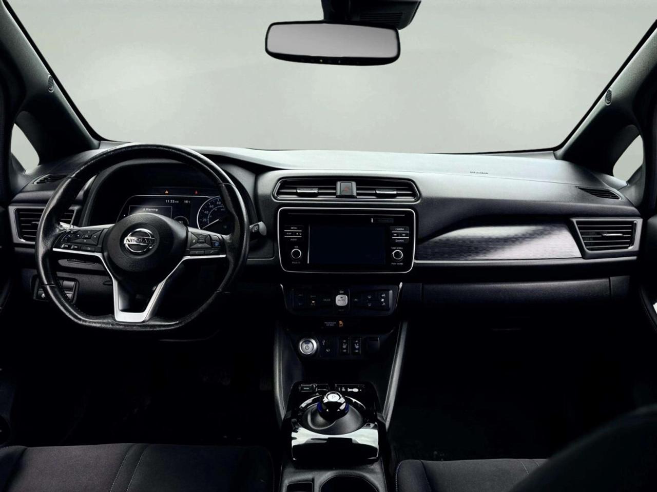2018 Nissan Leaf S Photo