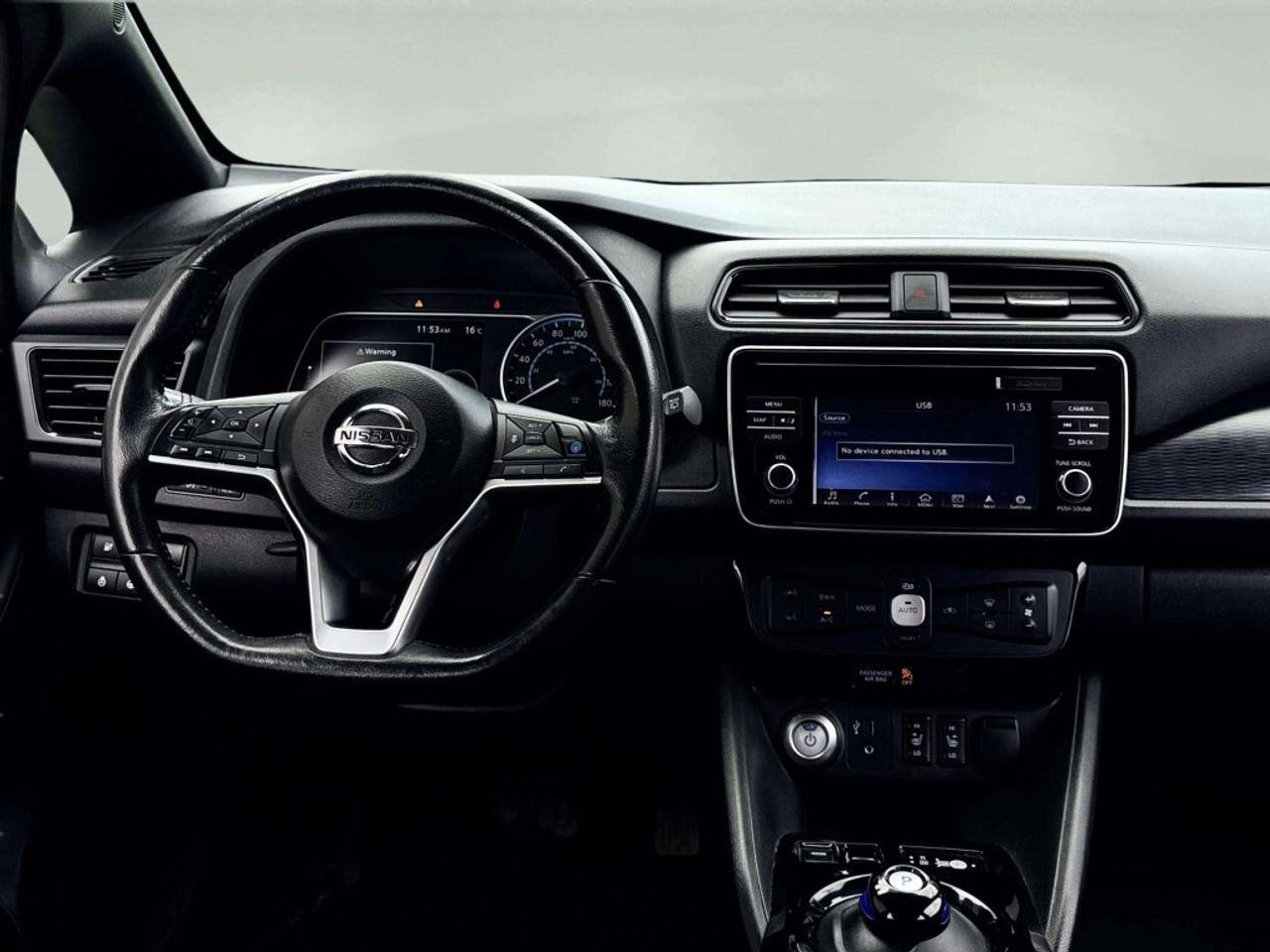 2018 Nissan Leaf S Photo