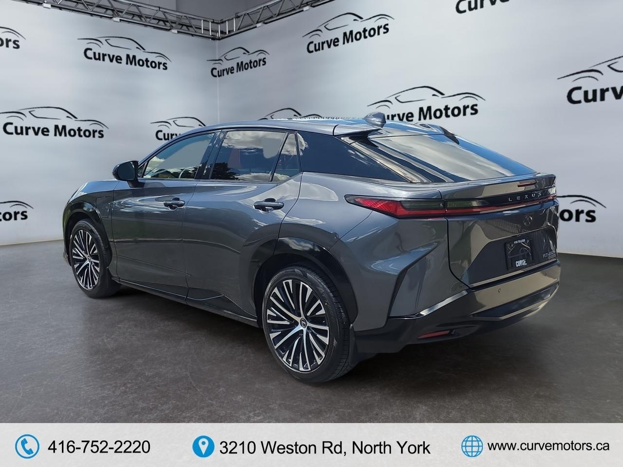 2023 Lexus RZ 450e AWD * 1 OWNER / COOLED SEATS / CARPLAY / PANO Photo