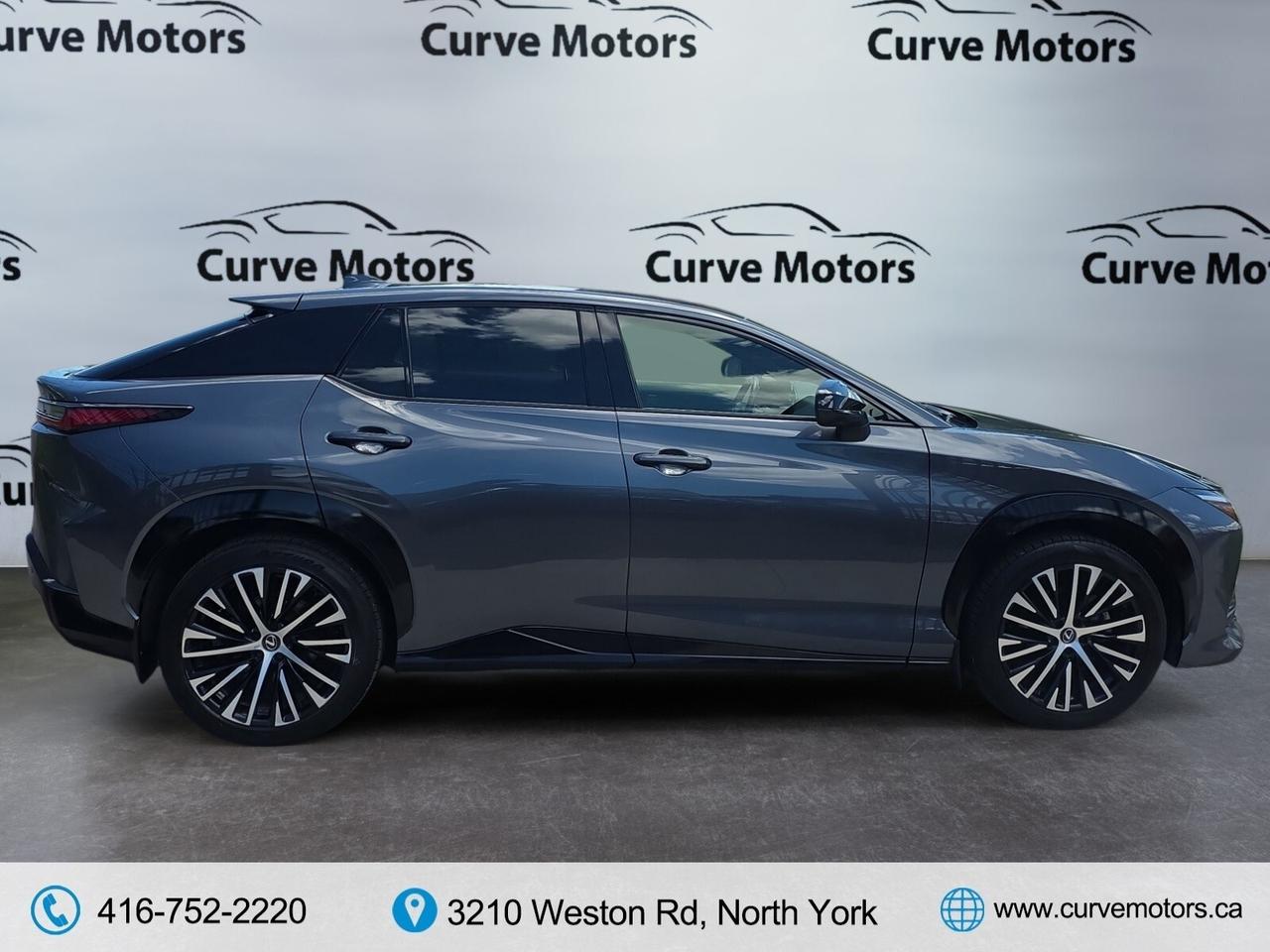 2023 Lexus RZ 450e AWD * 1 OWNER / COOLED SEATS / CARPLAY / PANO Photo
