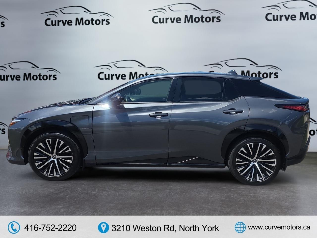 2023 Lexus RZ 450e AWD * 1 OWNER / COOLED SEATS / CARPLAY / PANO Photo