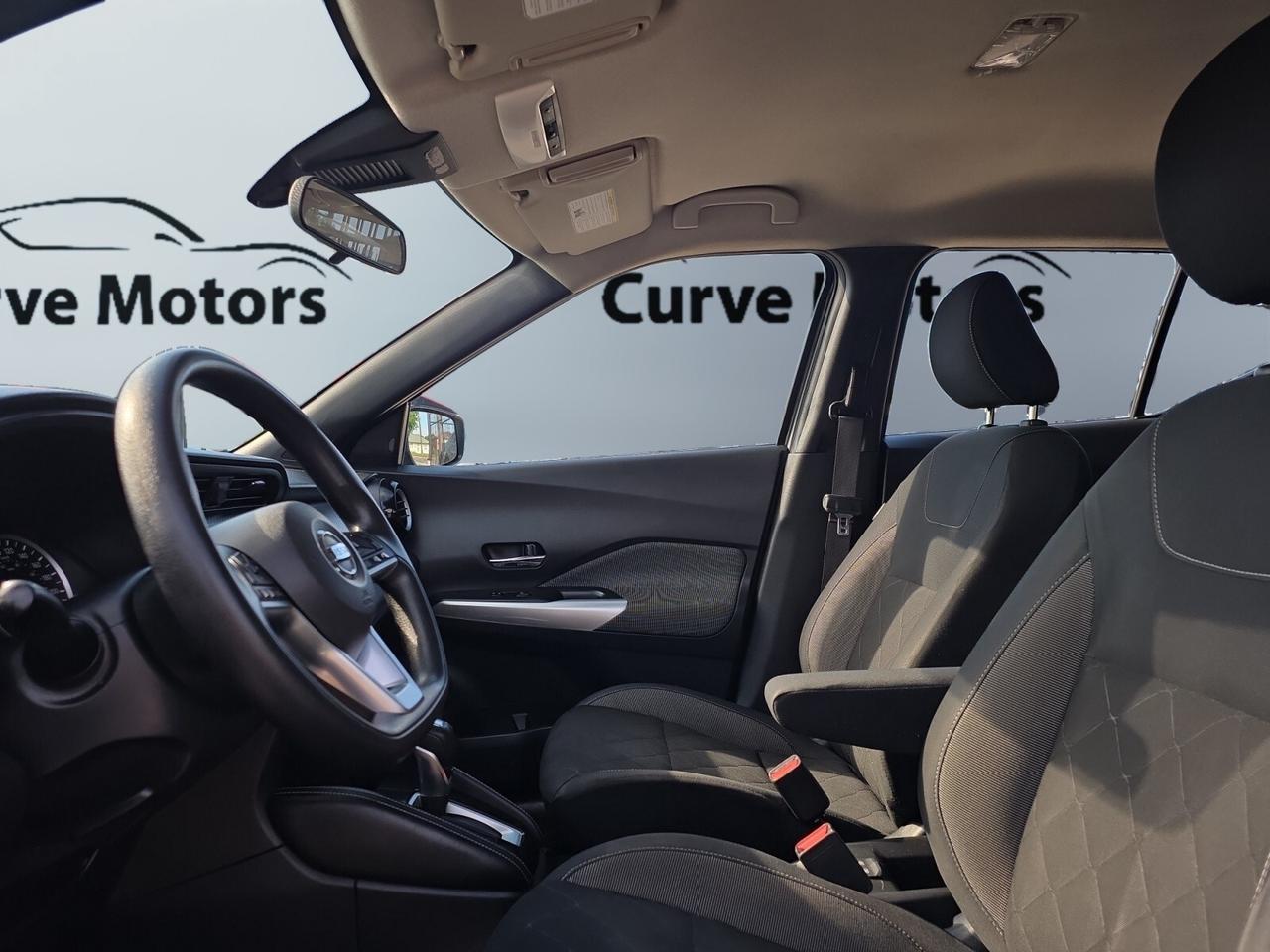 2020 Nissan Kicks SV * NO ACCIDENTS / CARPLAY / BACKUP CAMERA / PARK Photo