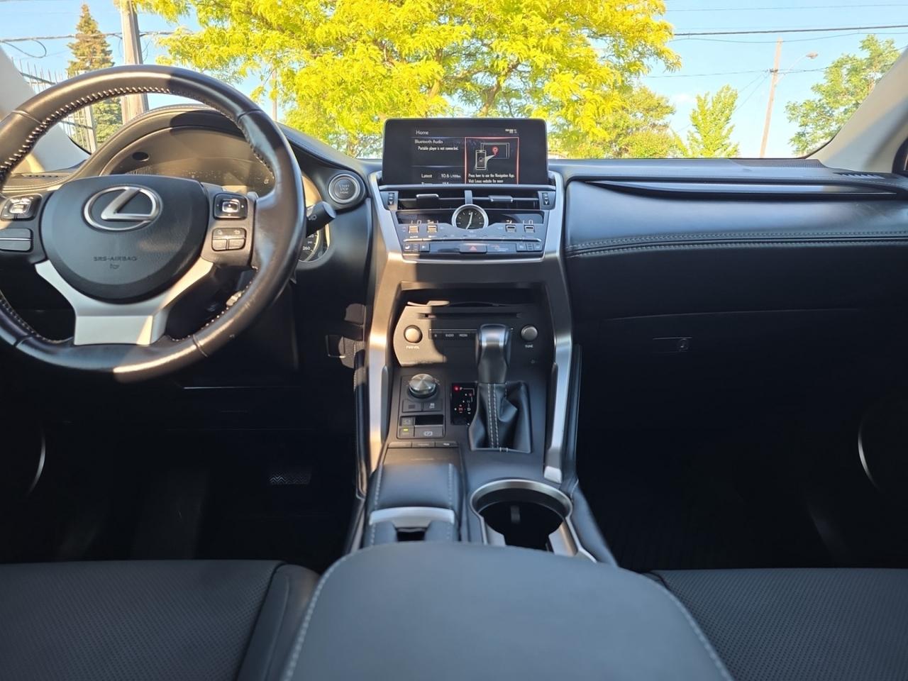 2020 Lexus NX NX 300 AWD * NO ACCIDENTS / DRIVER ASSIST / COOLED Photo