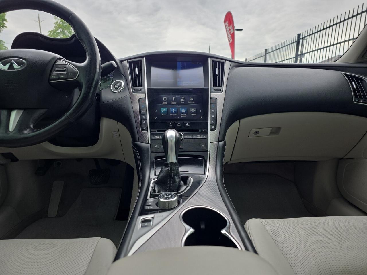 2016 Infiniti Q50 2.0t AWD * SUNROOF / CAMERA / XENON LIGHTS / HEATE Photo