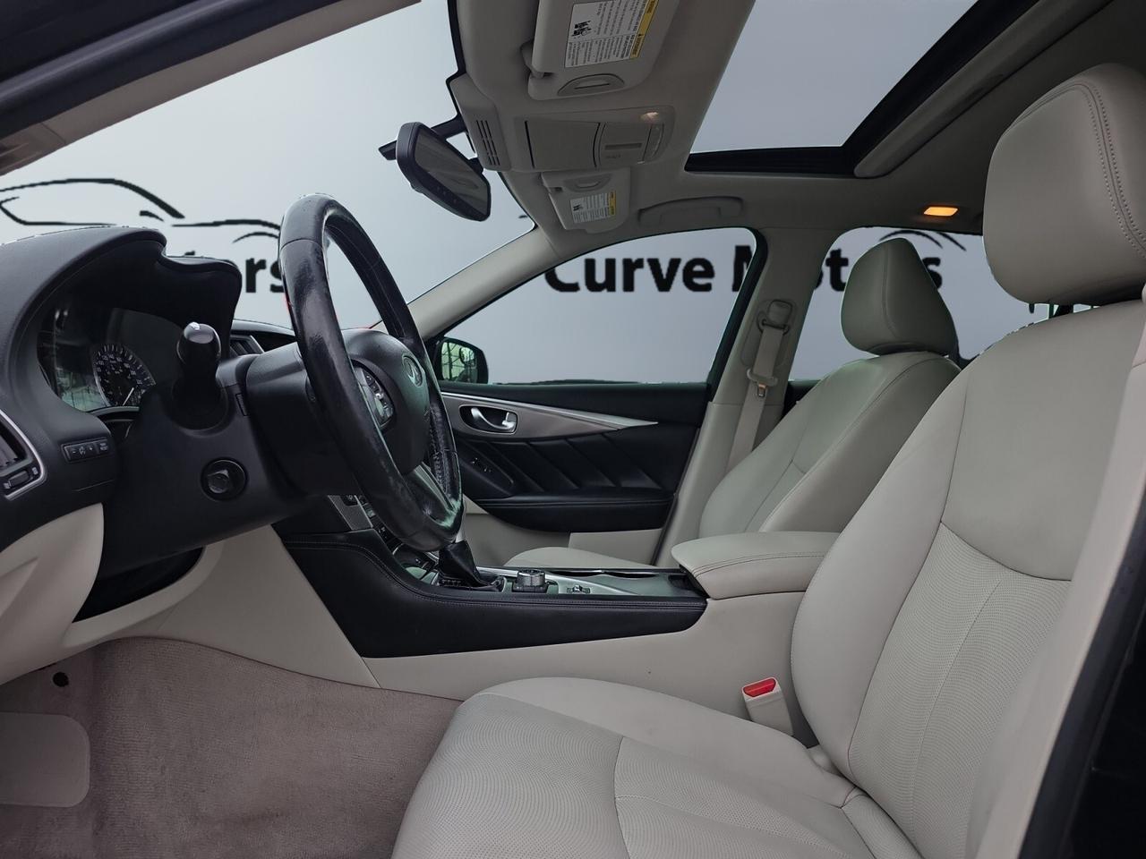 2016 Infiniti Q50 2.0t AWD * SUNROOF / CAMERA / XENON LIGHTS / HEATE Photo