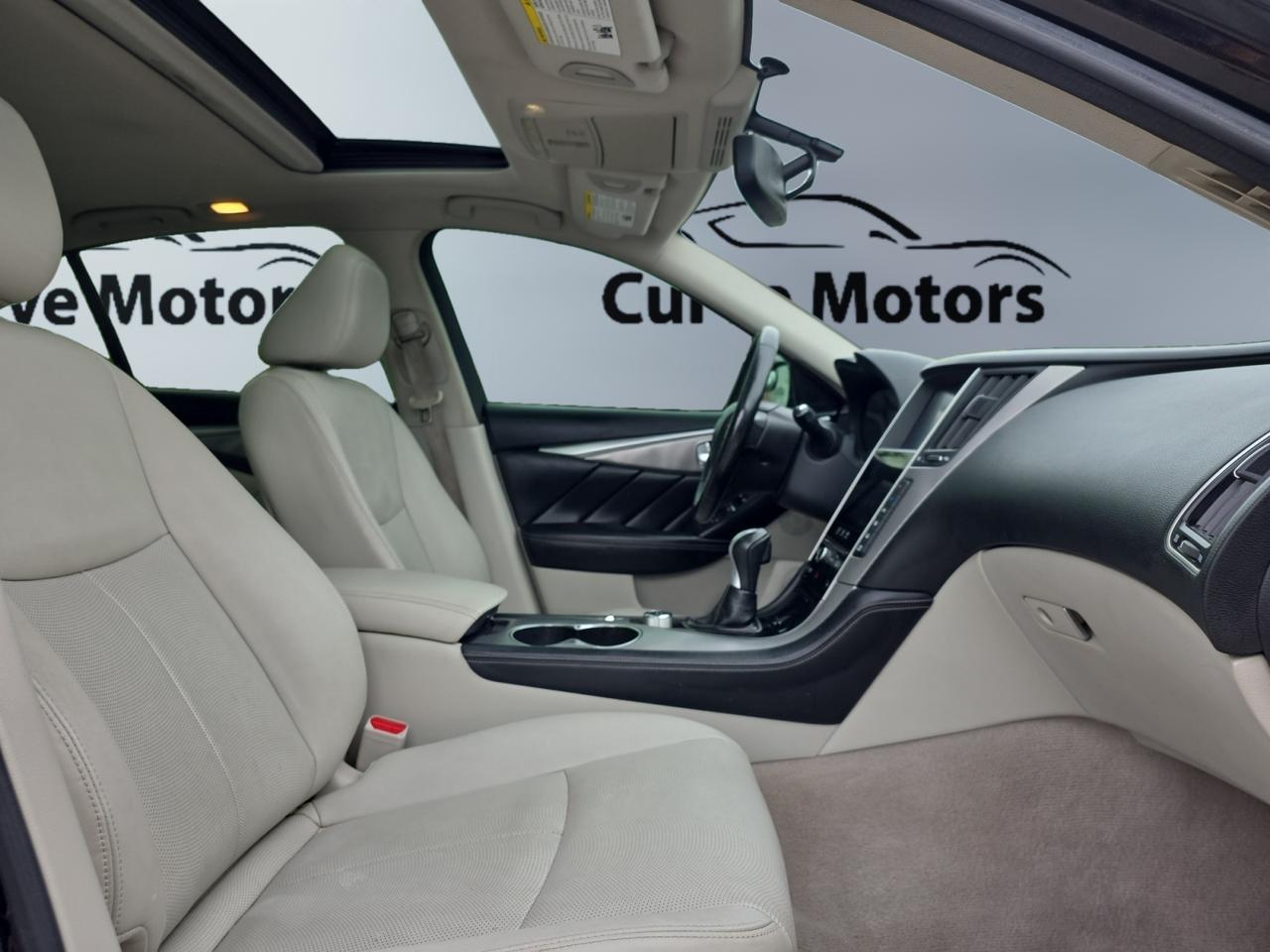 2016 Infiniti Q50 2.0t AWD * SUNROOF / CAMERA / XENON LIGHTS / HEATE Photo