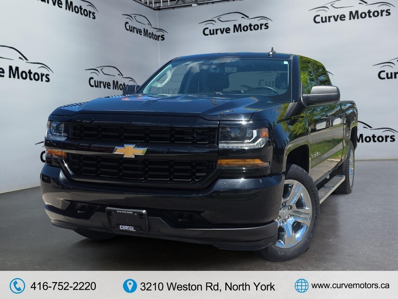 2018 Chevrolet Silverado 1500 4WD Crew Cab 143.5 Custom * NO ACCIDENTS / LOW KM Photo