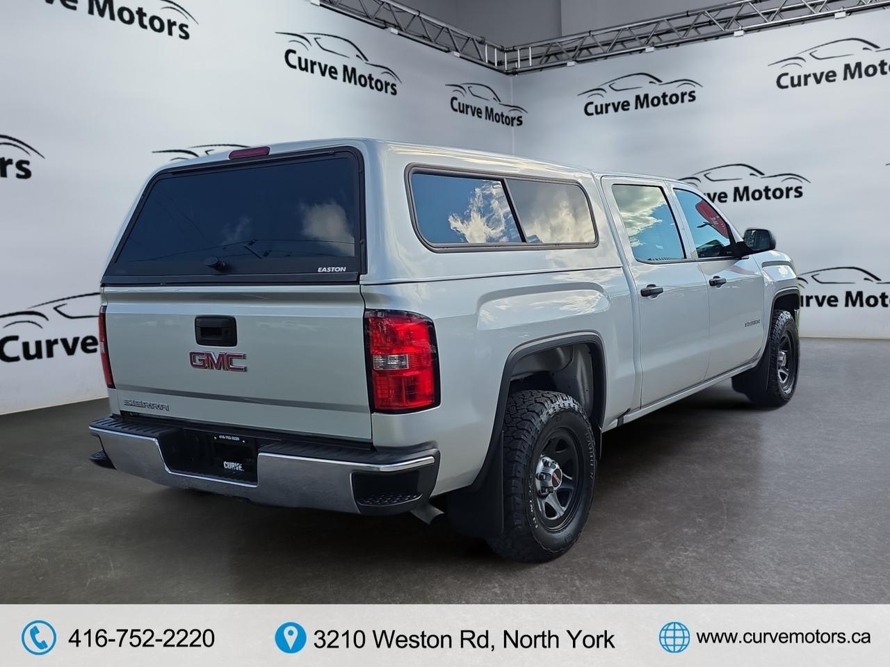 2017 GMC Sierra 1500 Crew Cab 143.5 * NO ACCIDENTS / 1 OWNER / FULL SER Photo
