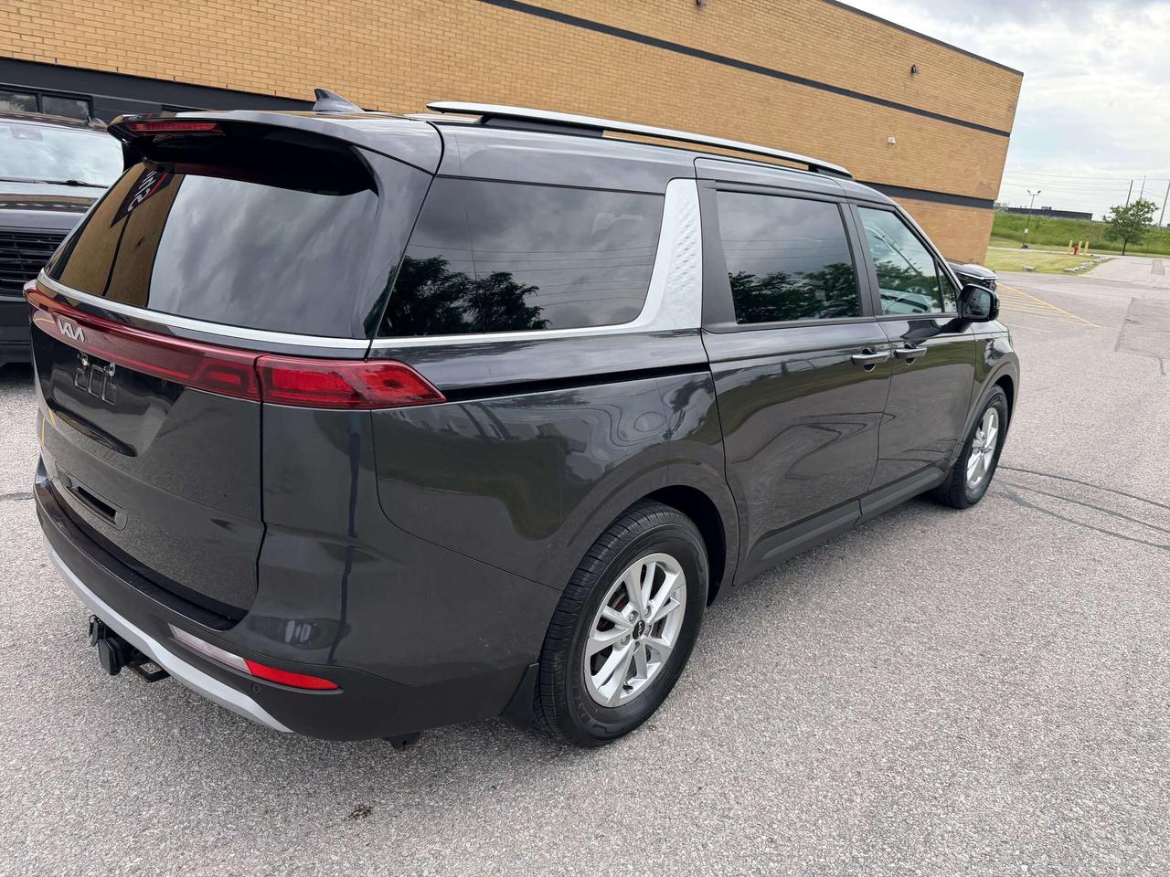 2023 Kia Carnival LX+ Power Doors Remote Start Certified Photo