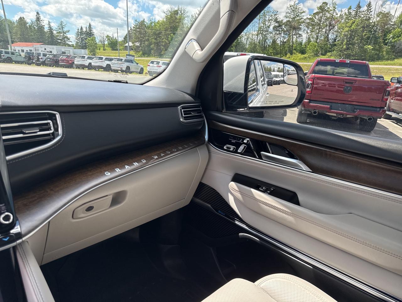 2022 Jeep Grand Wagoneer Series I Photo