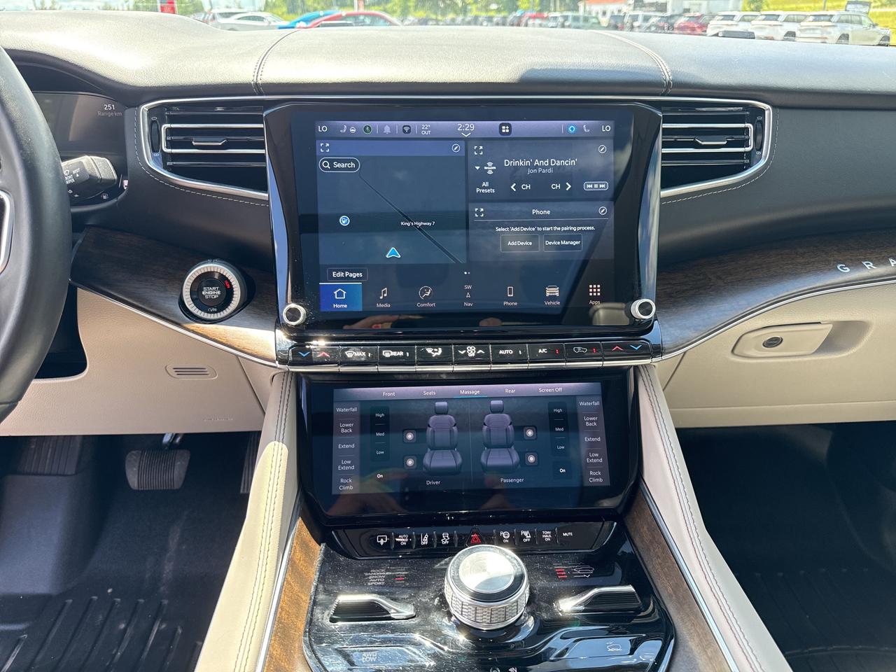 2022 Jeep Grand Wagoneer Series I Photo