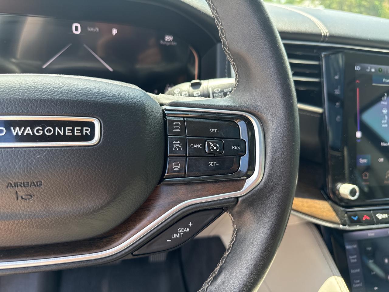 2022 Jeep Grand Wagoneer Series I Photo
