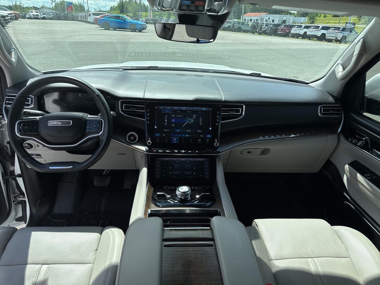 2022 Jeep Grand Wagoneer Series I Photo