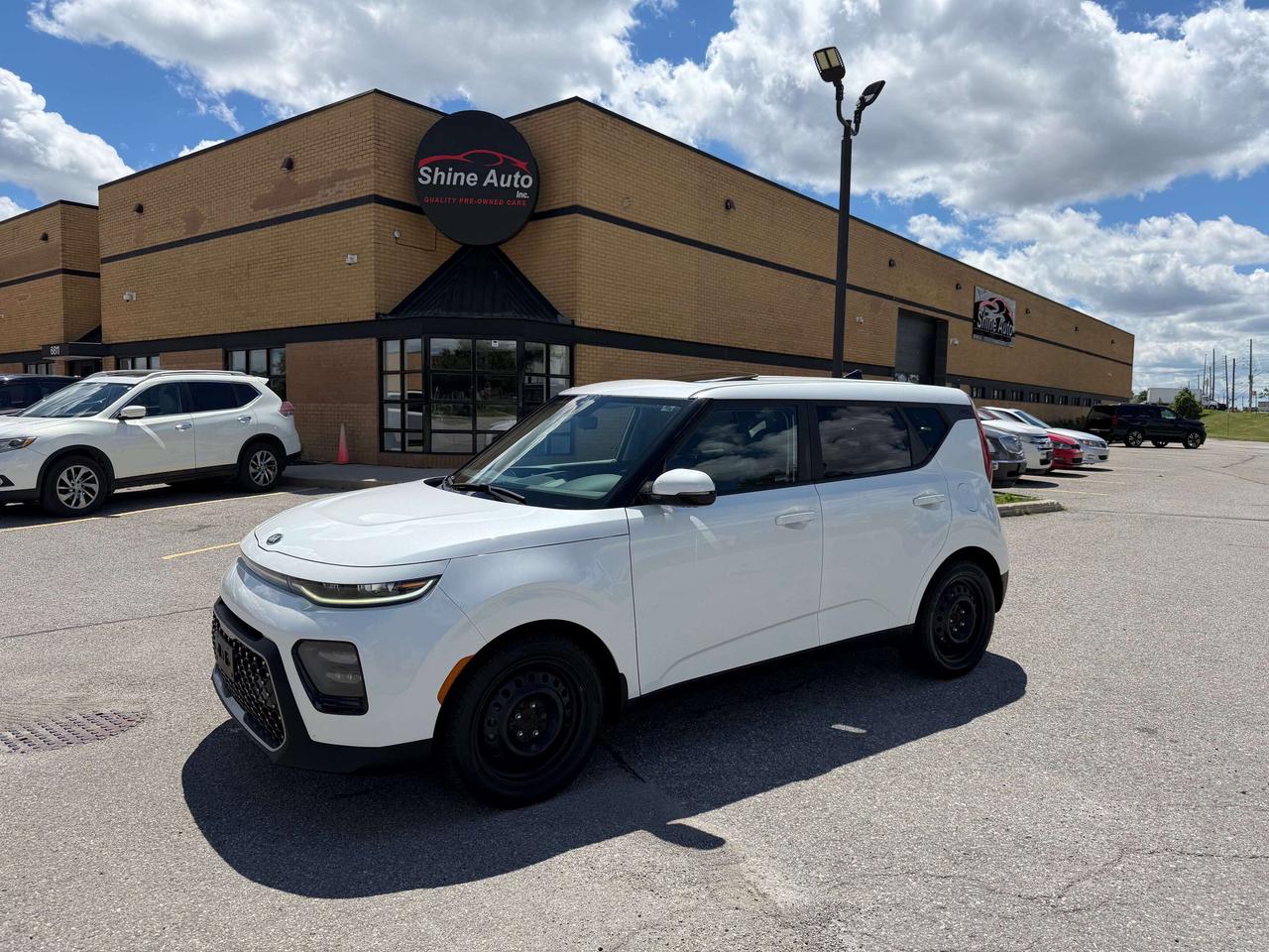 2020 Kia Soul EX Sunroof Certified 2 sets of wheels Photo0