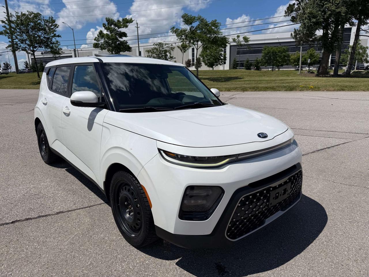 2020 Kia Soul EX Sunroof Certified 2 sets of wheels Photo