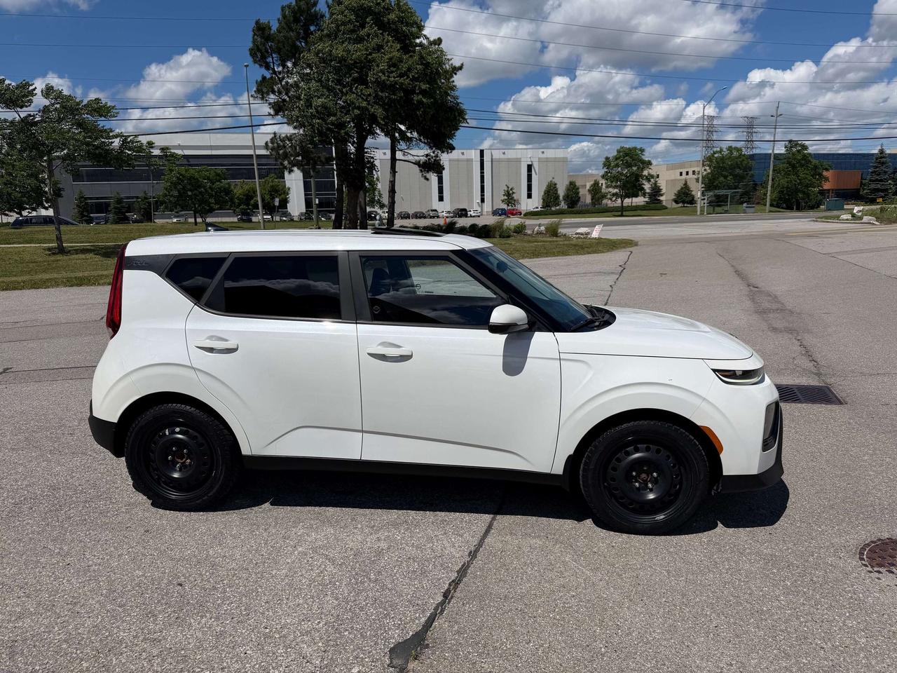 2020 Kia Soul EX Sunroof Certified 2 sets of wheels Photo