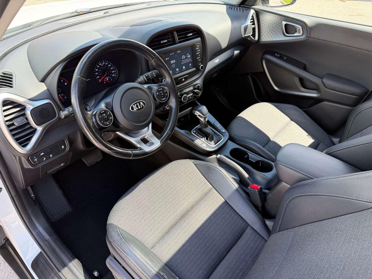 2020 Kia Soul EX Sunroof Certified 2 sets of wheels Photo