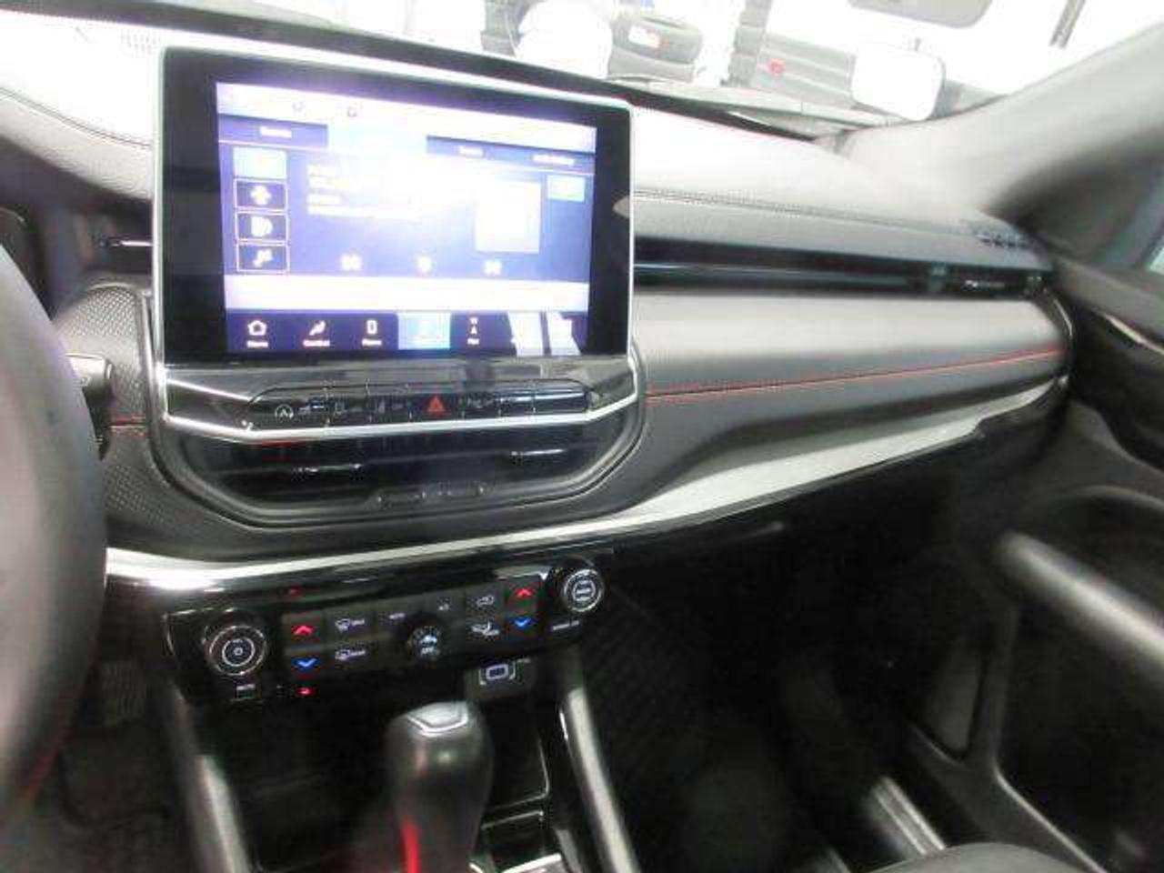 2024 Jeep Compass TRAILHAWK 4X4, PANO ROOF, NAV, APPLE/ANDROID, 72K! Photo