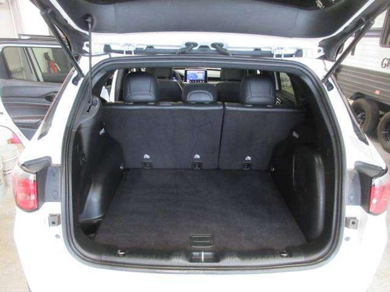 2024 Jeep Compass TRAILHAWK 4X4, PANO ROOF, NAV, APPLE/ANDROID, 72K! Photo
