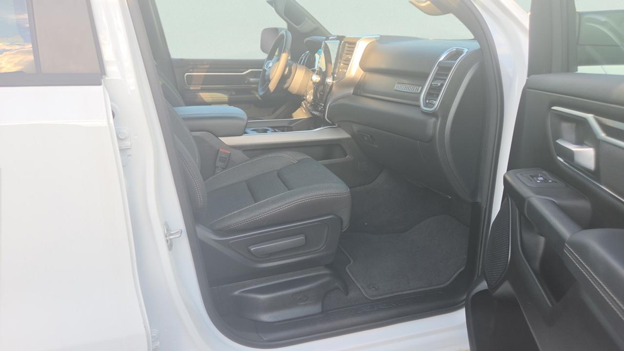 2025 RAM 1500 Big Horn/Lone Star Photo