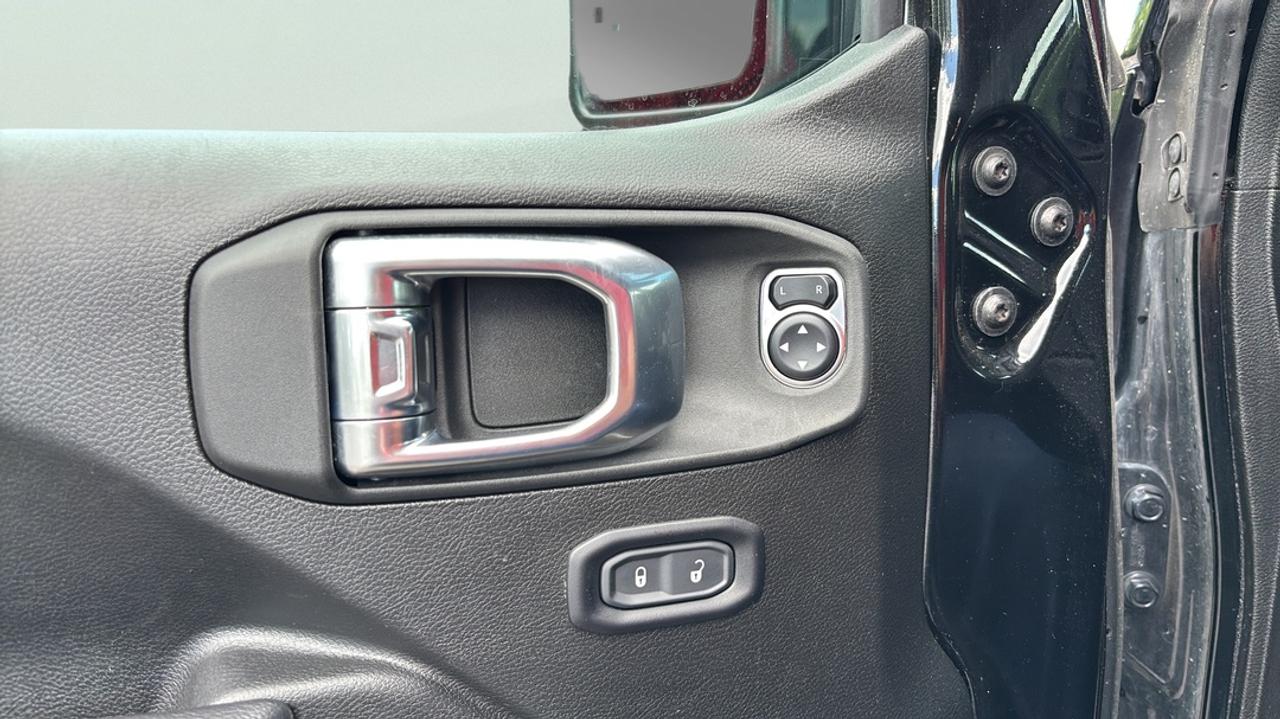 2026 Jeep Wrangler RUBICON Photo