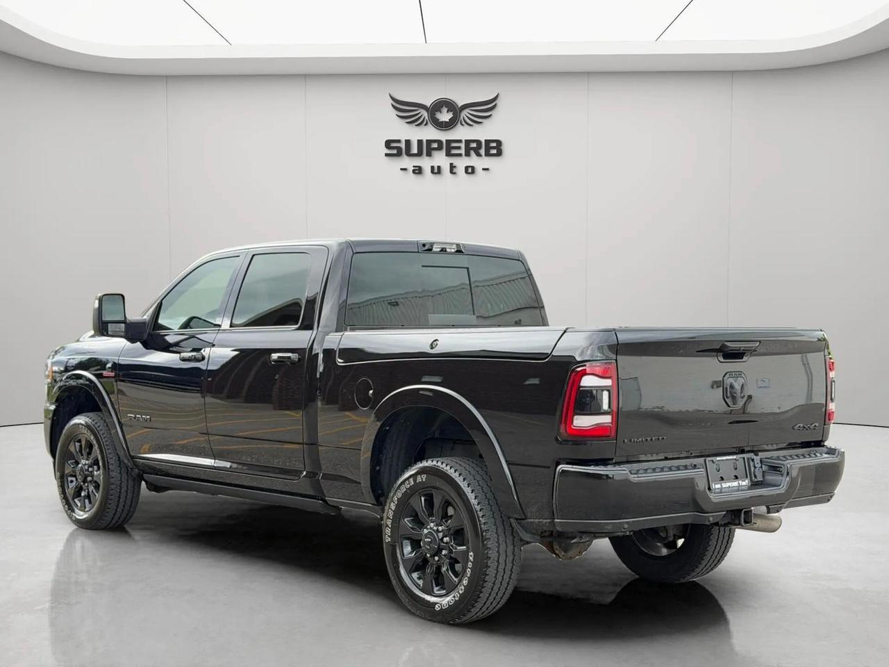 2023 RAM 2500 LIMITED   4x4 CREW CAB 6'4 BOX   NO ACCIDENT   ONE Photo4