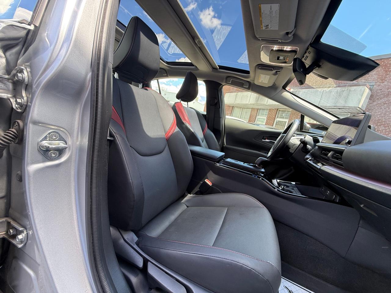 2023 Toyota Prius Prime XSE   PLUG-IN HYBRID   NO ACCIDENT   ONE OWNER Photo