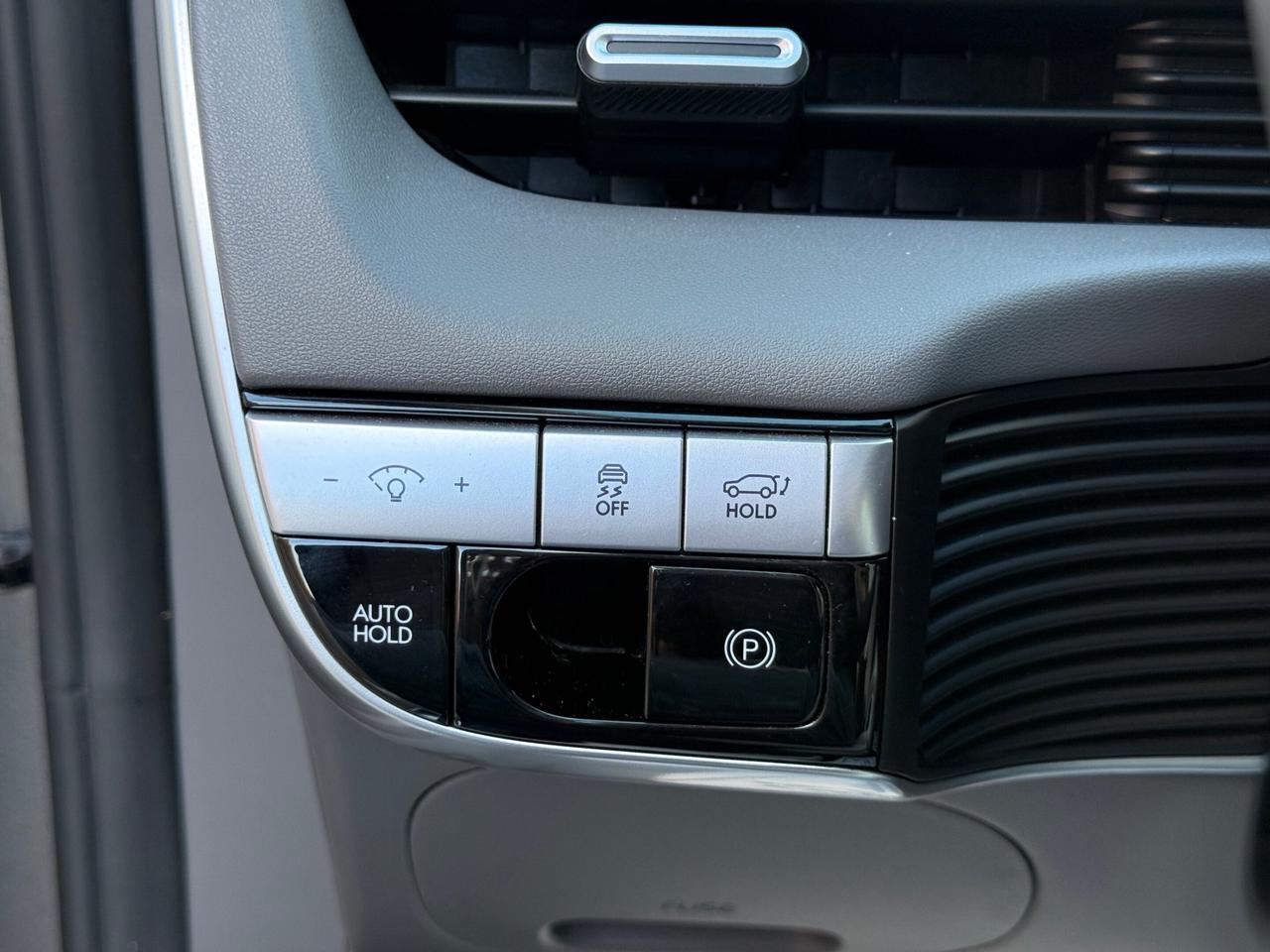 2022 Hyundai IONIQ 5 ULTIMATE   AWD   LONG RANGE   360 CAMERA   BOSE SO Photo