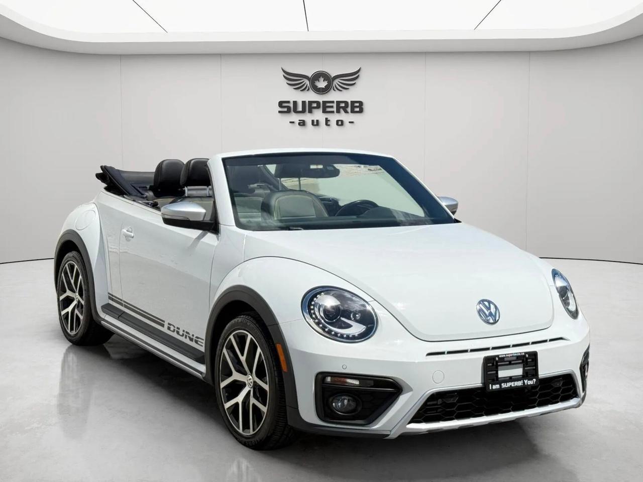 2018 Volkswagen Beetle DUNE   CONVERTIBLE   ONE OWNER   NO ACCIDENT Photo2