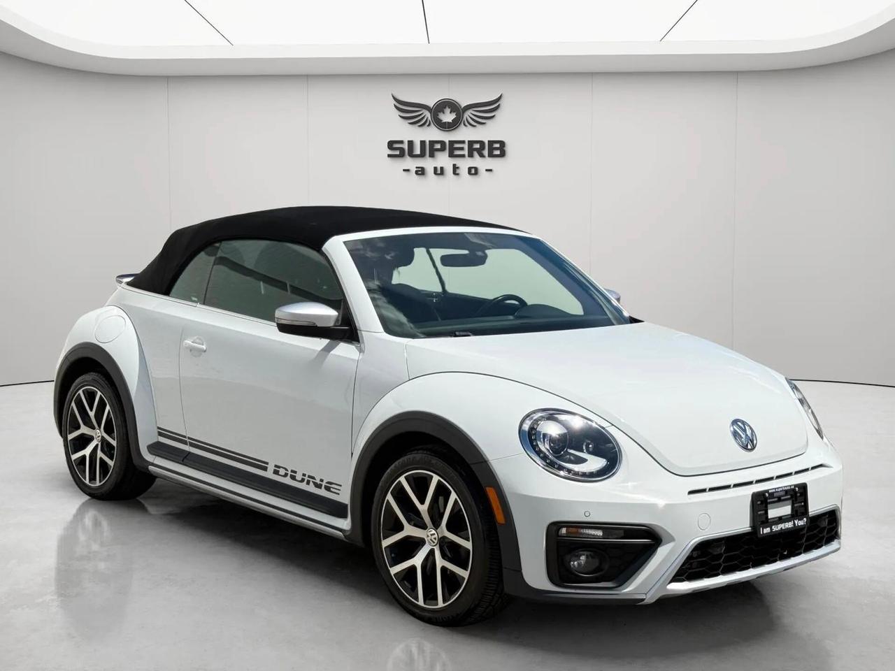2018 Volkswagen Beetle DUNE   CONVERTIBLE   ONE OWNER   NO ACCIDENT Photo