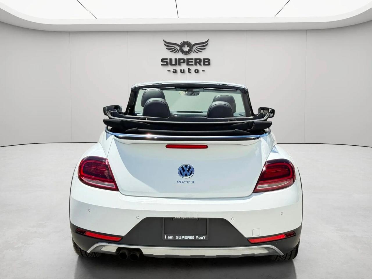 2018 Volkswagen Beetle DUNE   CONVERTIBLE   ONE OWNER   NO ACCIDENT Photo