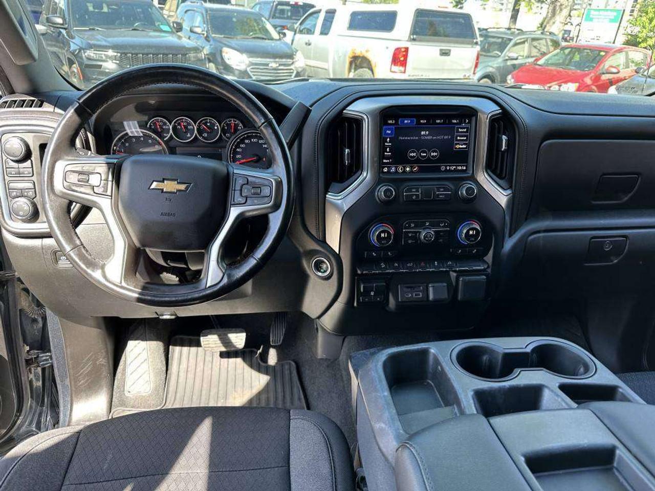 2020 Chevrolet 1500 LT Photo