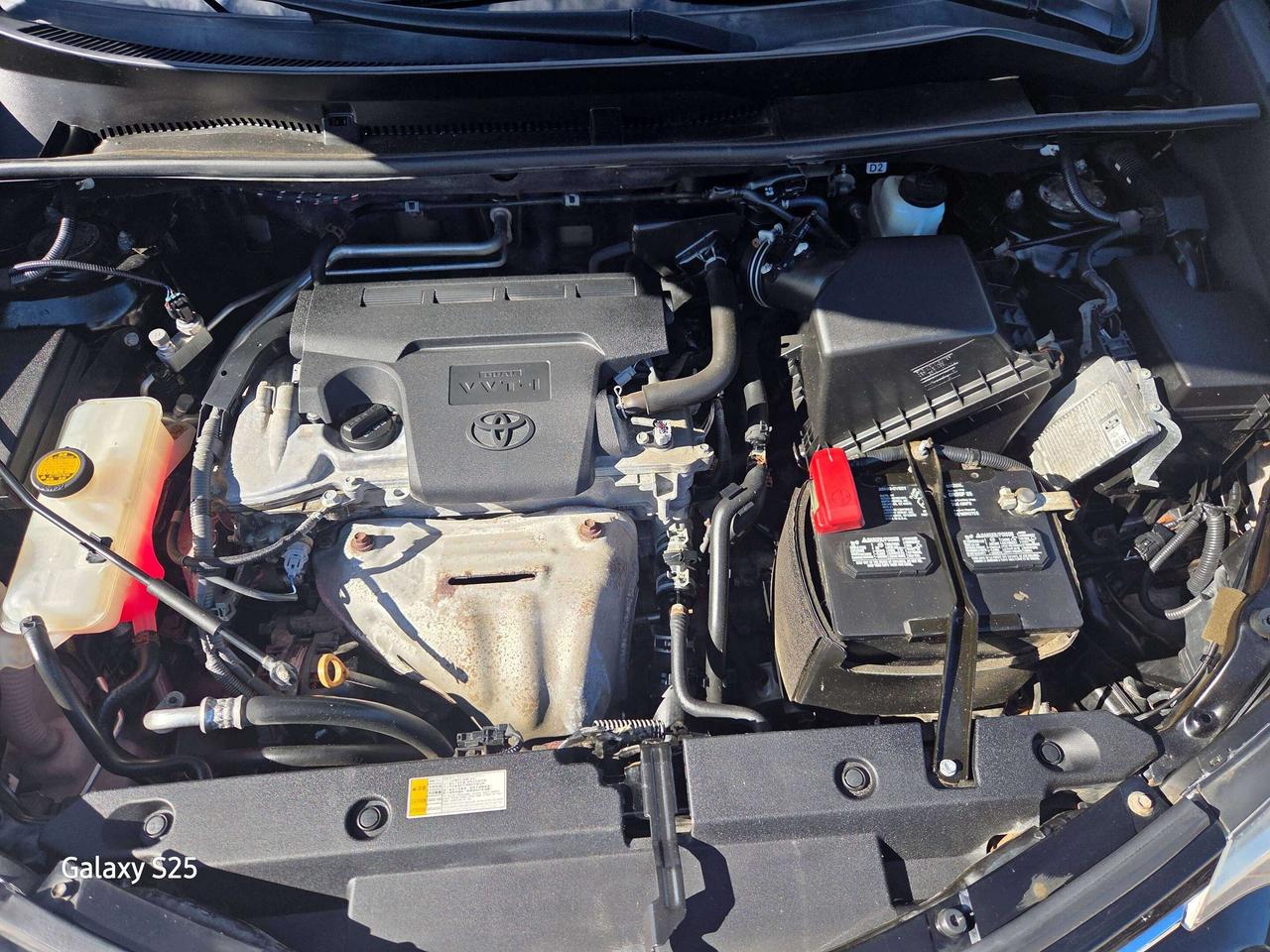 2018 Toyota RAV4 XLE Photo