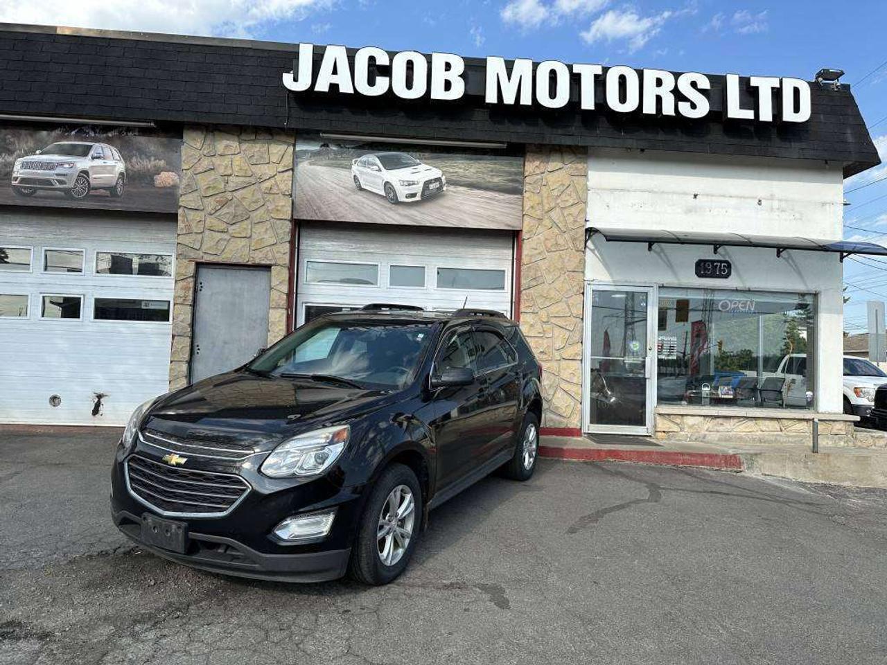 2016 Chevrolet Equinox LT Photo0