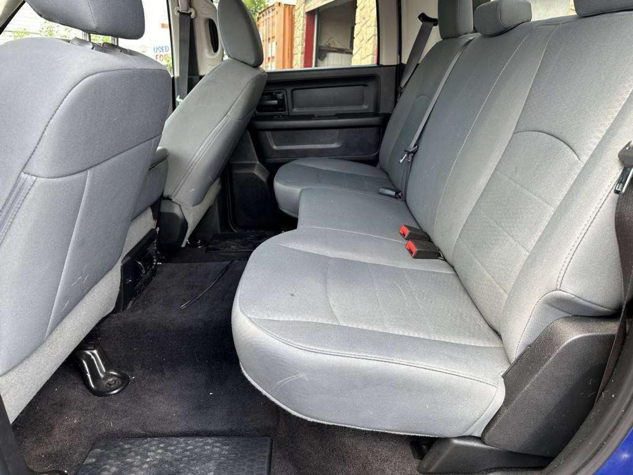 2017 RAM 1500 ST Photo