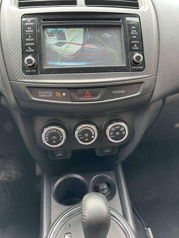 2017 Mitsubishi RVR SE Photo