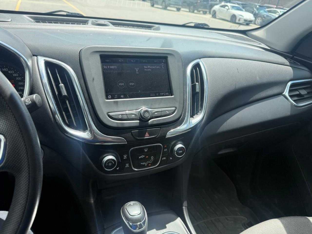 2020 Chevrolet Equinox LT Photo