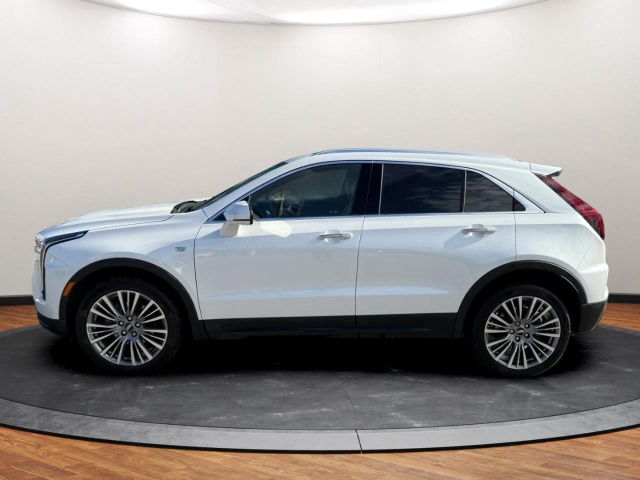 2024 Cadillac XT4 Premium Luxury Photo