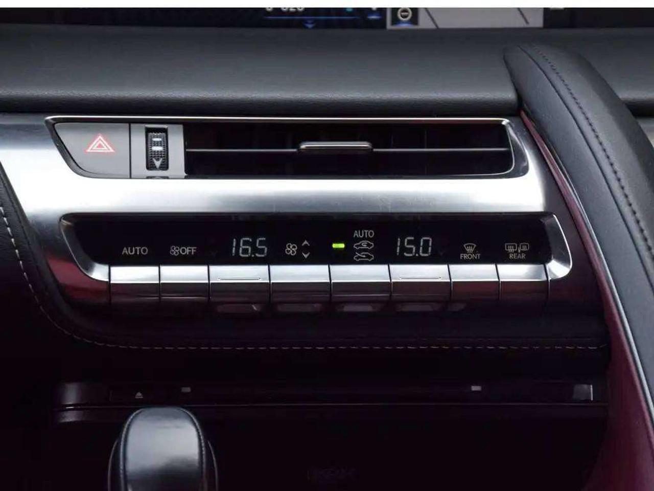 2021 Lexus LC 500 Convertible Photo