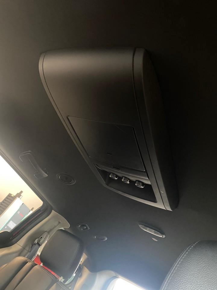 2018 Dodge Grand Caravan CVP/SXT Passenger Van Photo